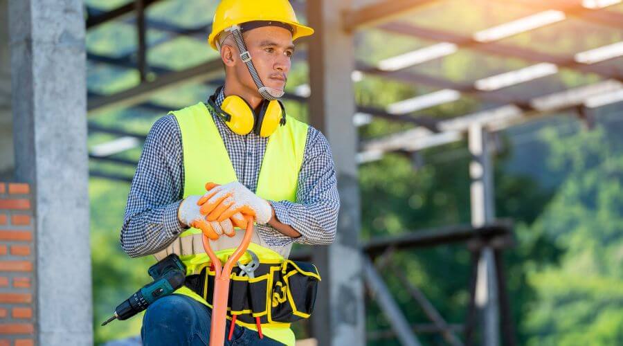 Professional gutter cleaning in Loma Linda, CA